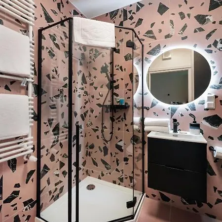 Ruby Apartment